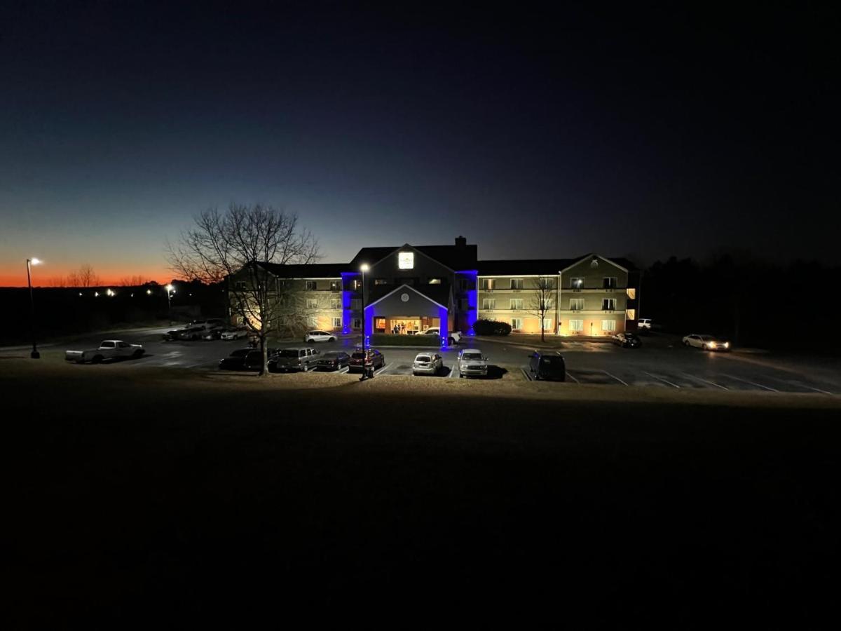 Budgetel Inns & Suites Fairfield Extérieur photo