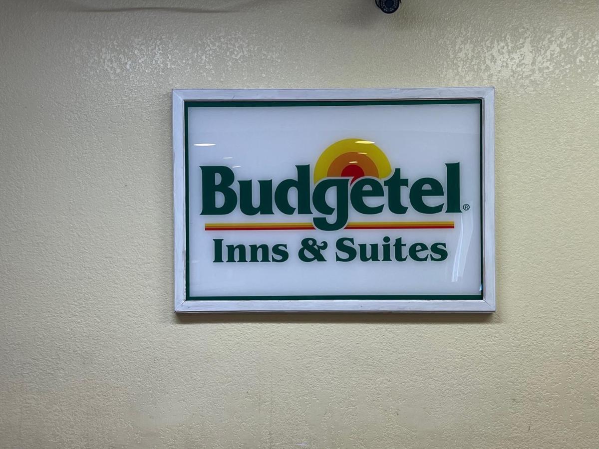 Budgetel Inns & Suites Fairfield Extérieur photo