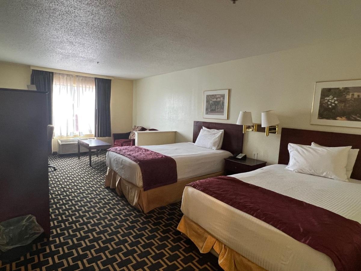 Budgetel Inns & Suites Fairfield Extérieur photo